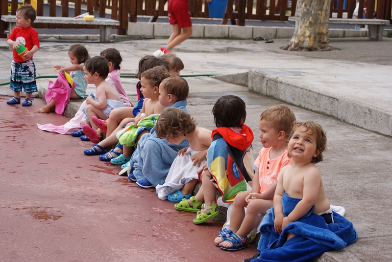 FIESTA DEL AGUA EN EL COLEGIO LA MILAGROSA DE POLANCO